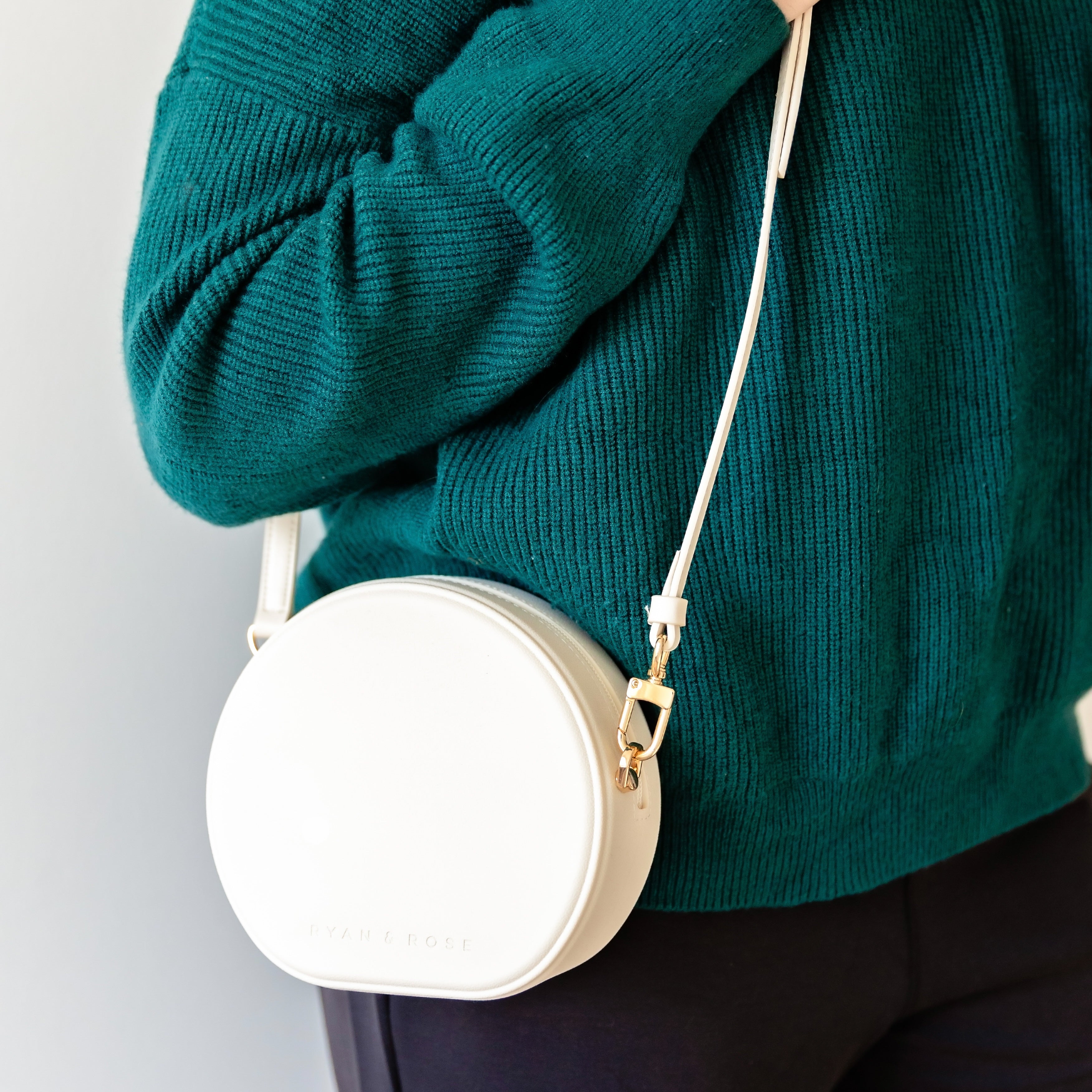 Woman wearing a purse