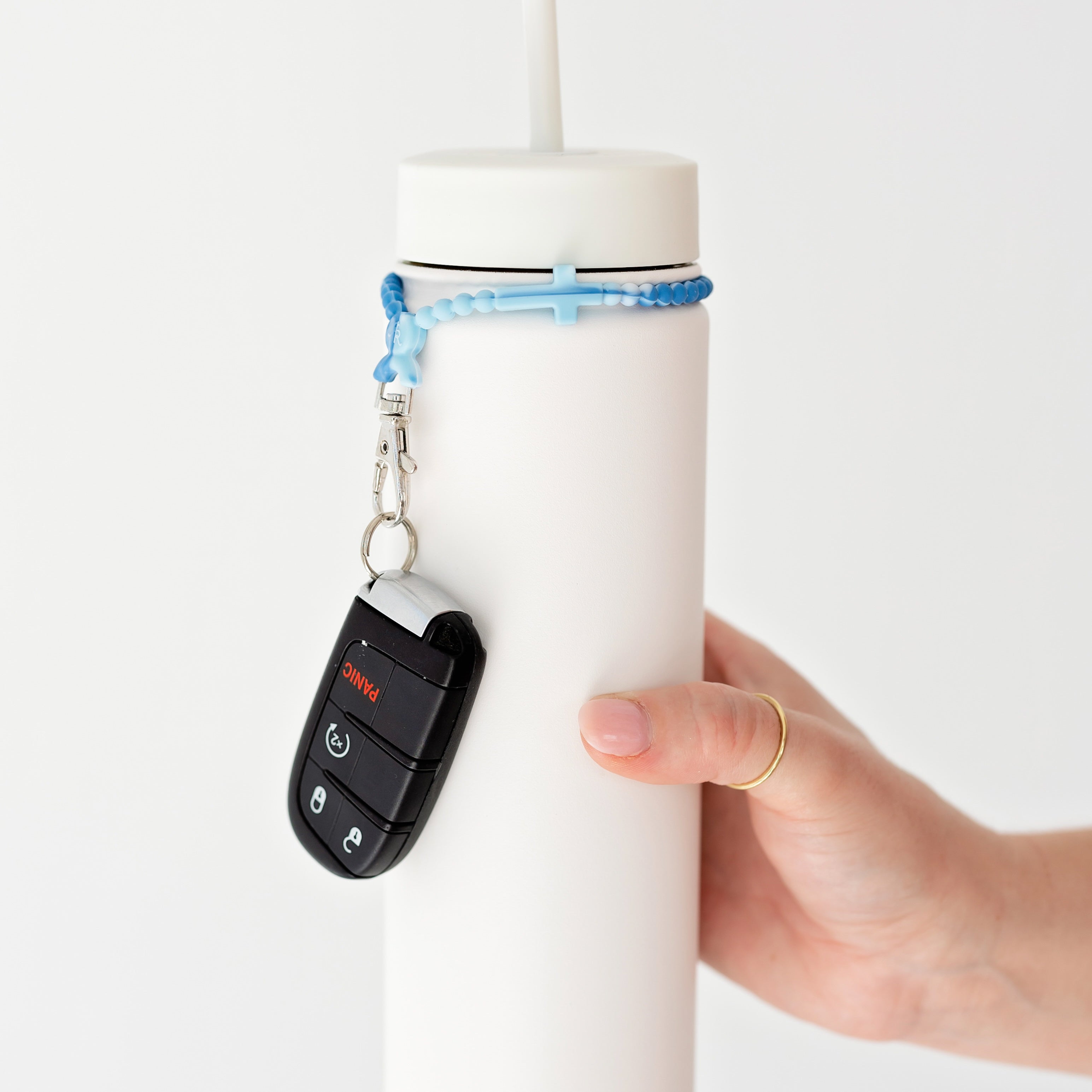 Water bottle with keychain