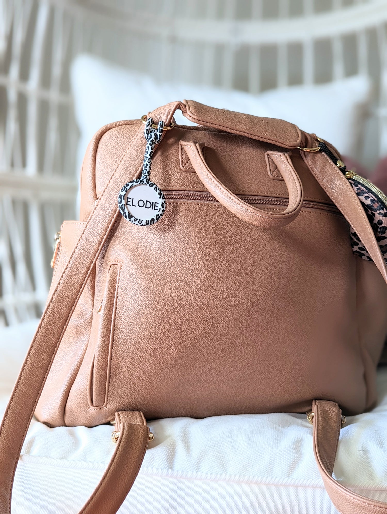 The Ultimate List of Diaper Bag Essentials