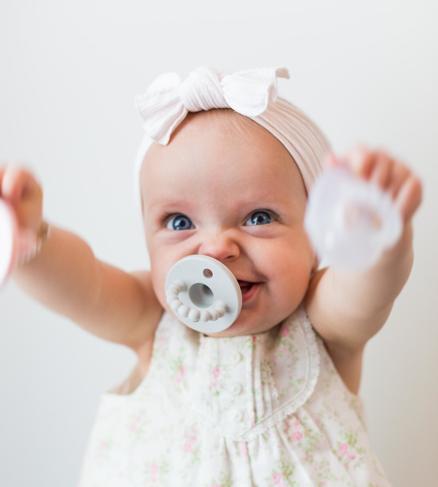 Pacifiers & Teeth - A Dentist Weighs In