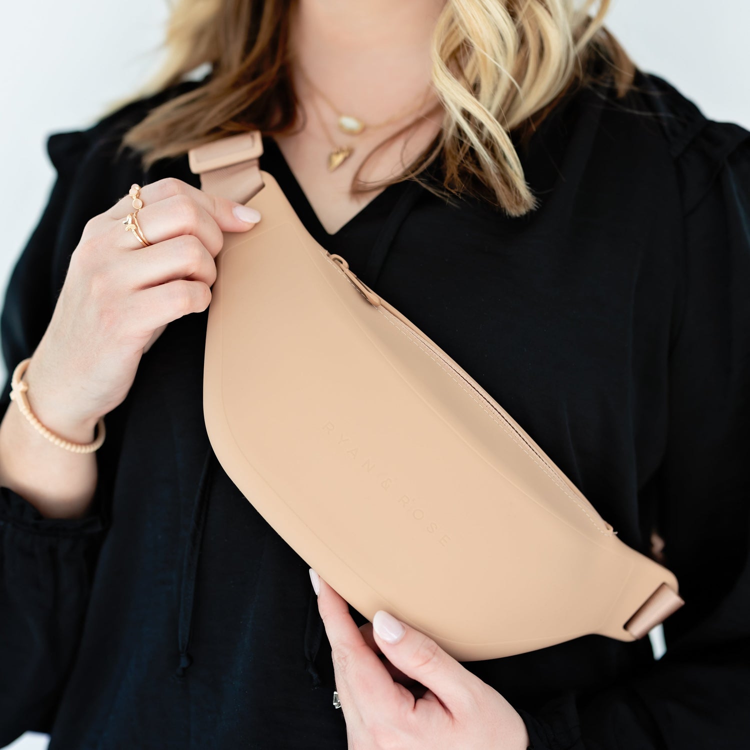 Woman wearing a belt bag