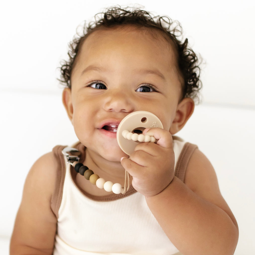 Georgia Cutie Clip - Beaded Teething Pacifier Clip